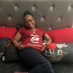 Meet your Posher, Helen